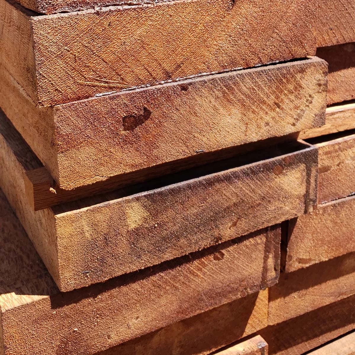 Brazilian Apitong, Angelim Pedra 2x6 Full Sawn Std + Btr RGH KD