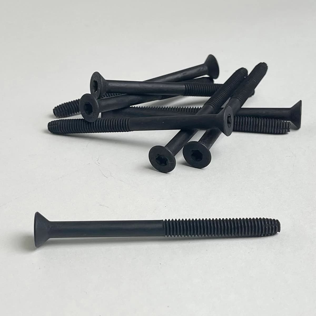 Trailer Deck Screws 5/16-18 x 4" T40 Torx Partially Threaded Flat Head Type F Thread-Cutting Phosphate Coated Hardware