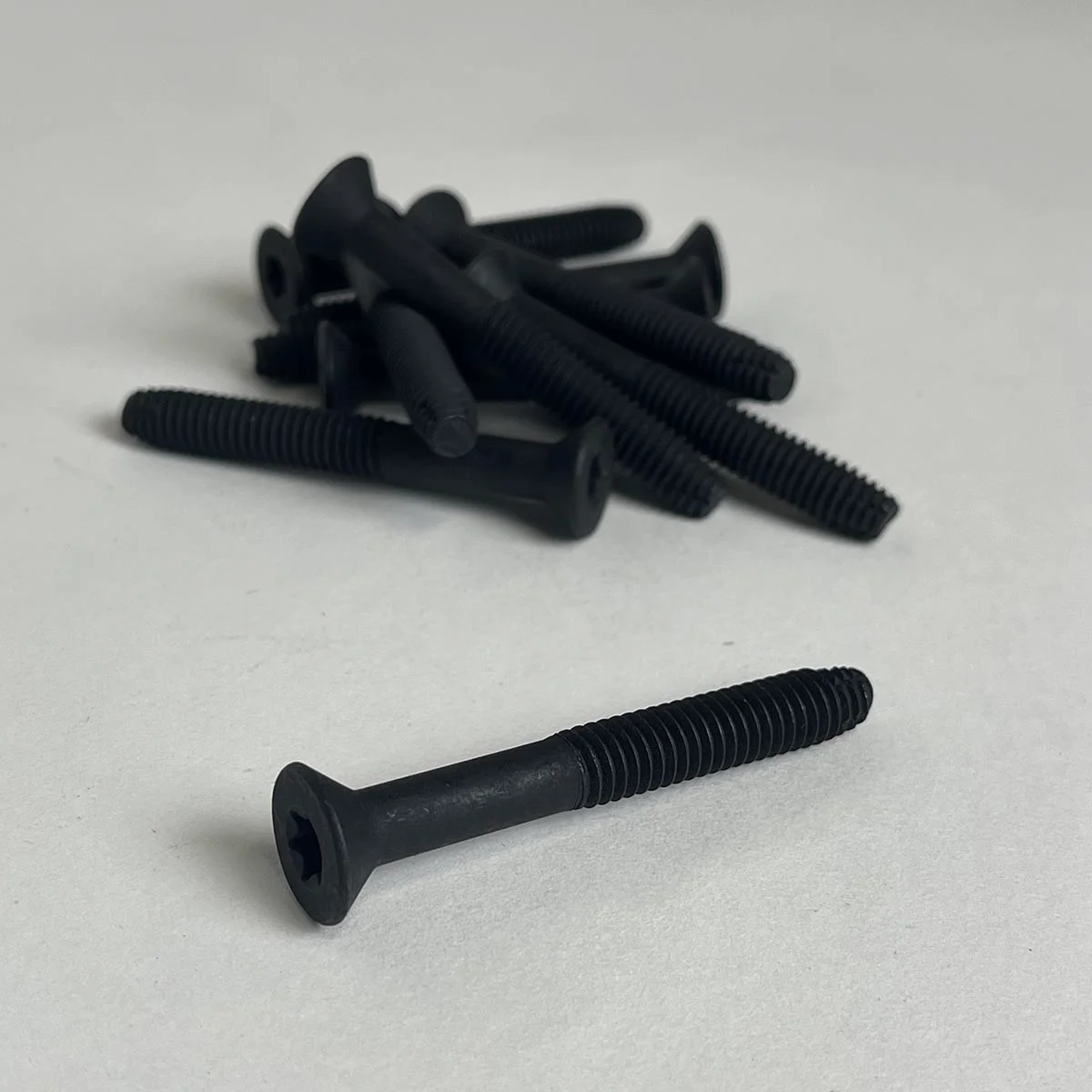 Trailer Deck Screws 5/16-18 x 2-1/2" T40 Torx Partially Threaded Flat Head Type F Thread Cutting Phosphate Coated Hardware